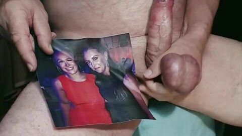 HD видео, кончает на фото (гей), мастурбация (гей)